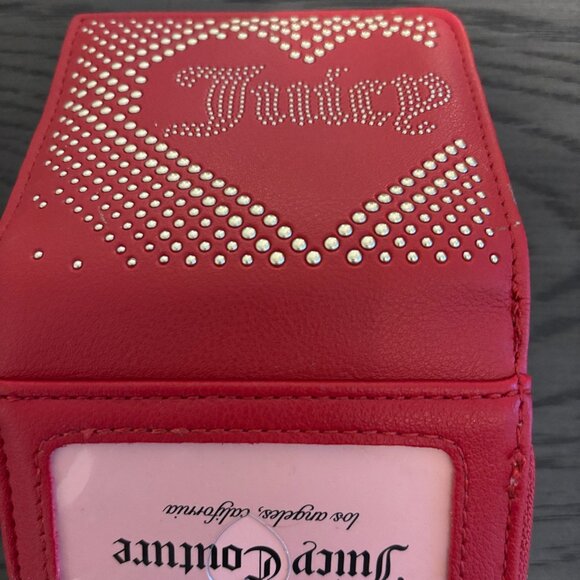 Juicy Couture Studded Heart JC Charm Zip Card Holder Wallet NWT - Picture 1 of 3